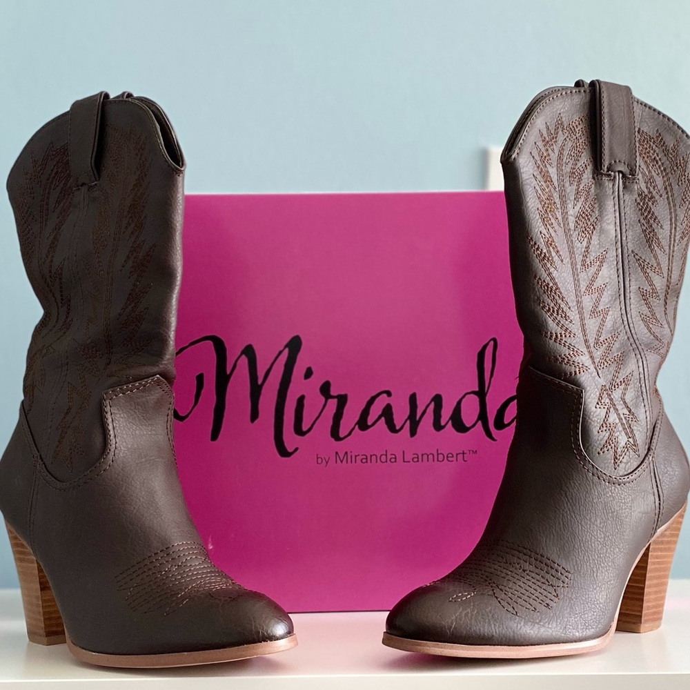Miranda by Miranda Lambert 8.5 cowboy boot